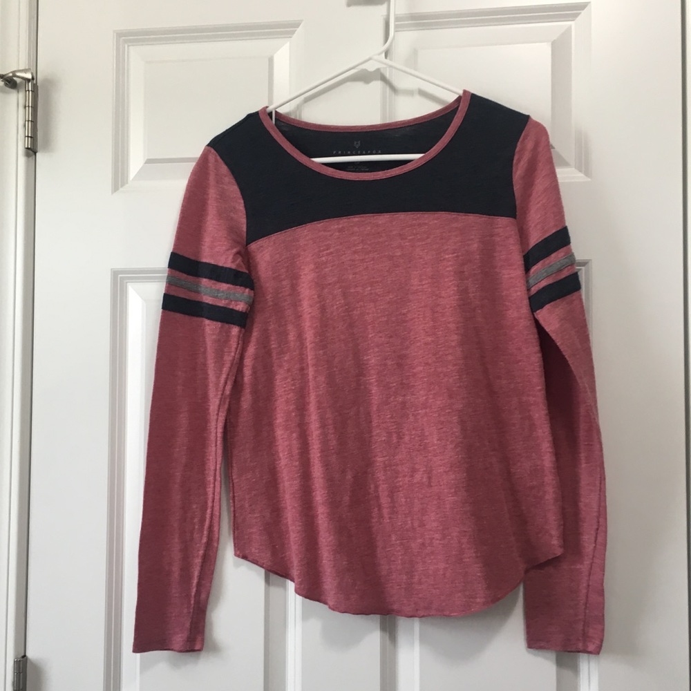 Long sleeve top